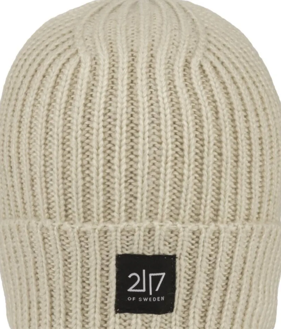 2117 pipo Hemse beige