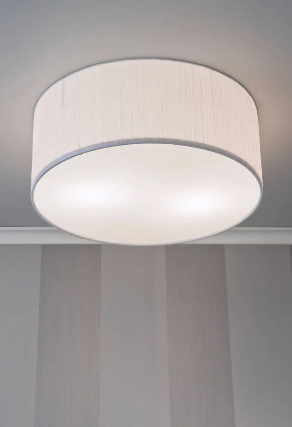 Aneta Lighting plafondi Bendir ø 38 valkoinen rypytetty