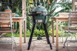Big Green Egg hiiligrilli MiniMax jalustalla