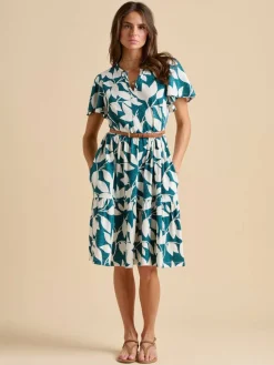 Brakeburn mekko Woodland leaves