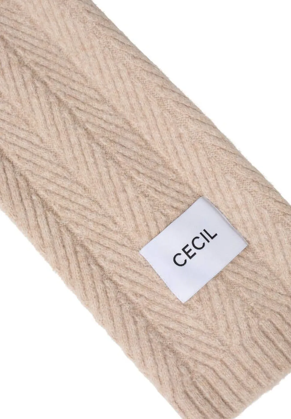 Cecil huivi 572940