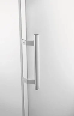 Electrolux jääkaappi LRT6ME38W1 valkoinen