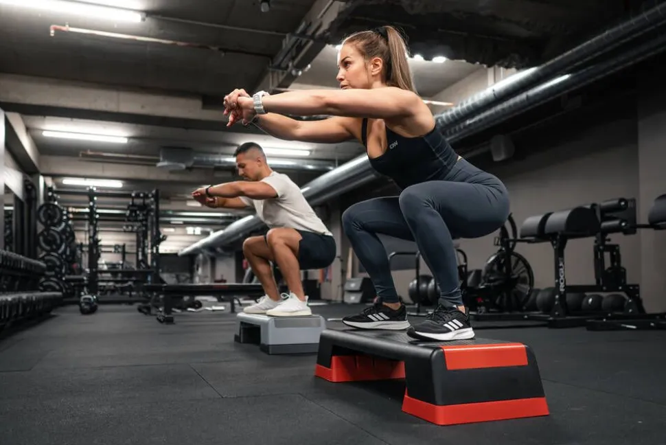 Gymstick steppilauta Pro musta-punainen