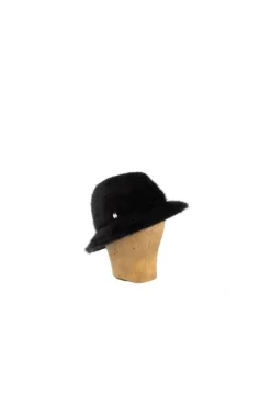 KN Kati Niemi hattu Gang Angora