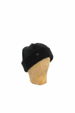 KN Kati Niemi hattu Teddy
