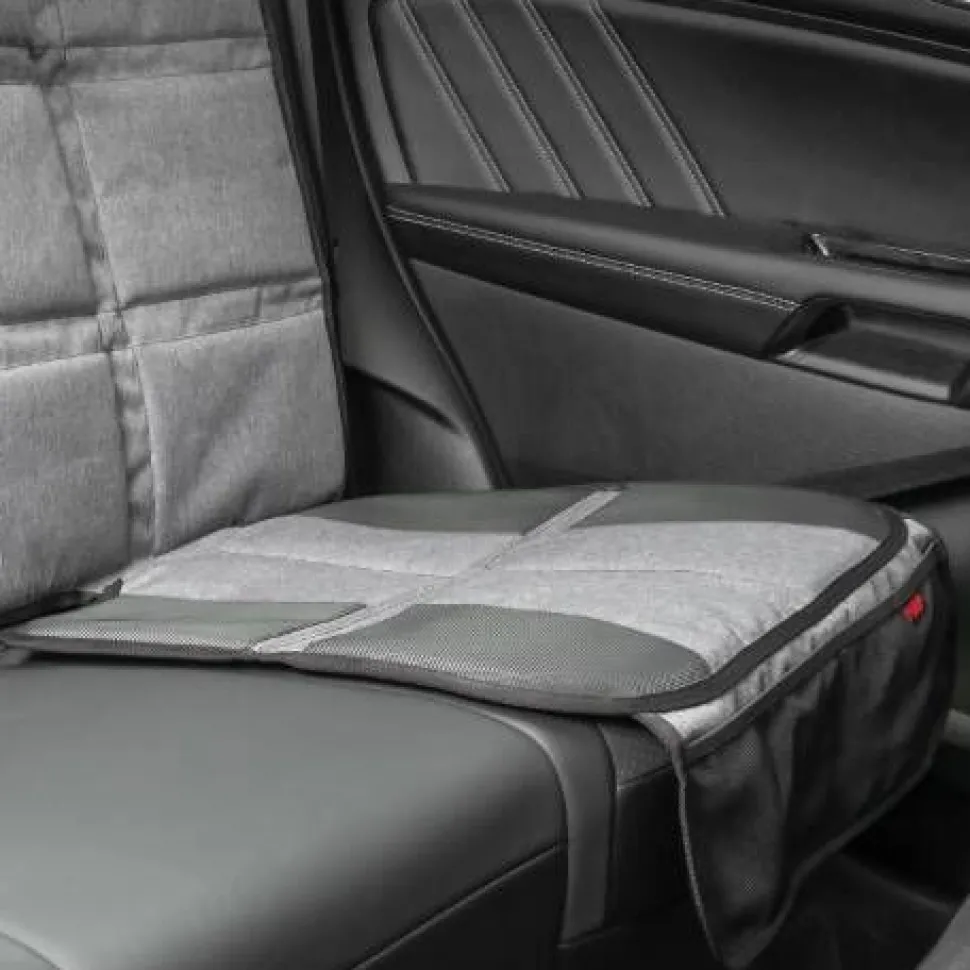 Reer TravelKid Maxi Protect istuinsuoja takapenkin selkänojaan