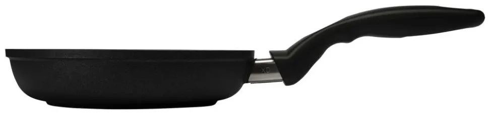 SwissDiamond Paistinpannu XD 24 cm induktio