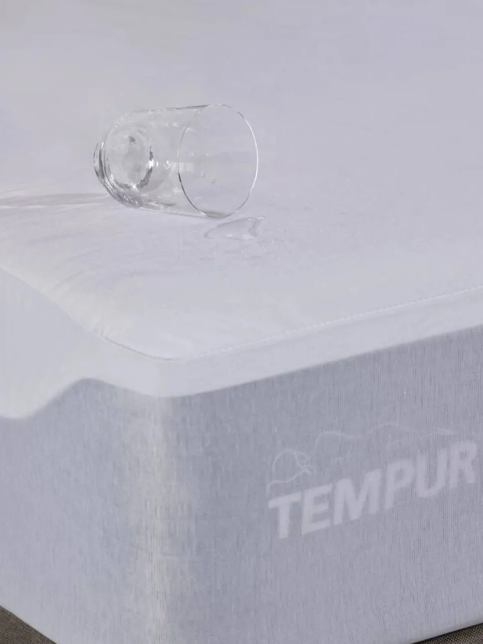TEMPUR 100x200x25 cm muotoonommeltu suojalakana Organic Cott