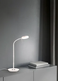 Trio Lighting LED pöytävalaisin Monza mattavalkoinen