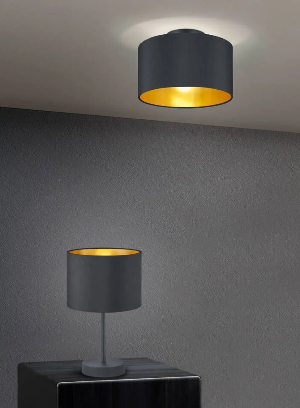 Trio Lighting pöytävalaisin Hostel E27 mattamusta/kulta