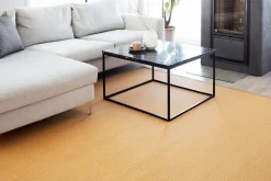 VM-Carpet Lyyra 71 keltainen, 200*300 cm, kantti 41