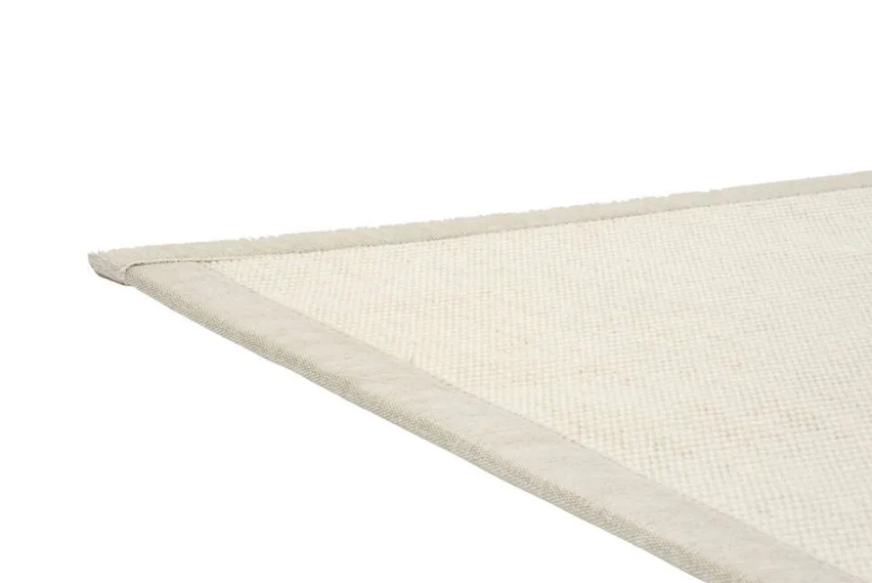 VM-Carpet Esmeralda 71 valkoinen, 80*300 cm, kantti 009 B